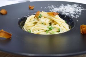 Image pour Spaghetti à la bottarga et au persil